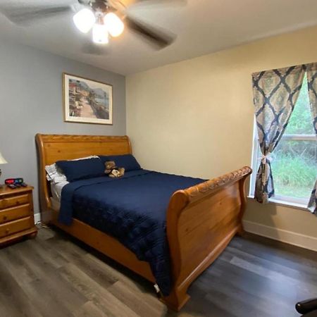 A Treasure Coast Gem- Private Entrance And Private Bathroom Port St. Lucie Eksteriør bilde