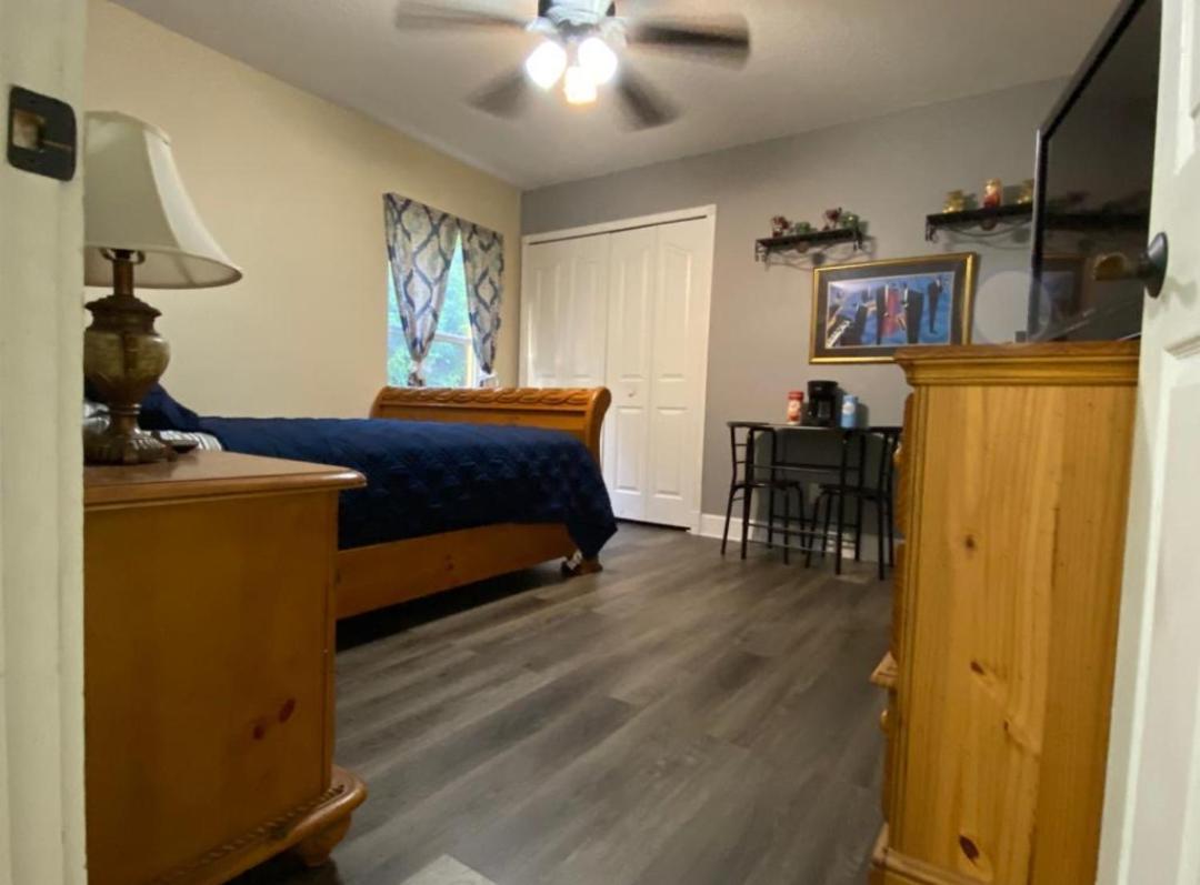 A Treasure Coast Gem- Private Entrance And Private Bathroom Port St. Lucie Eksteriør bilde